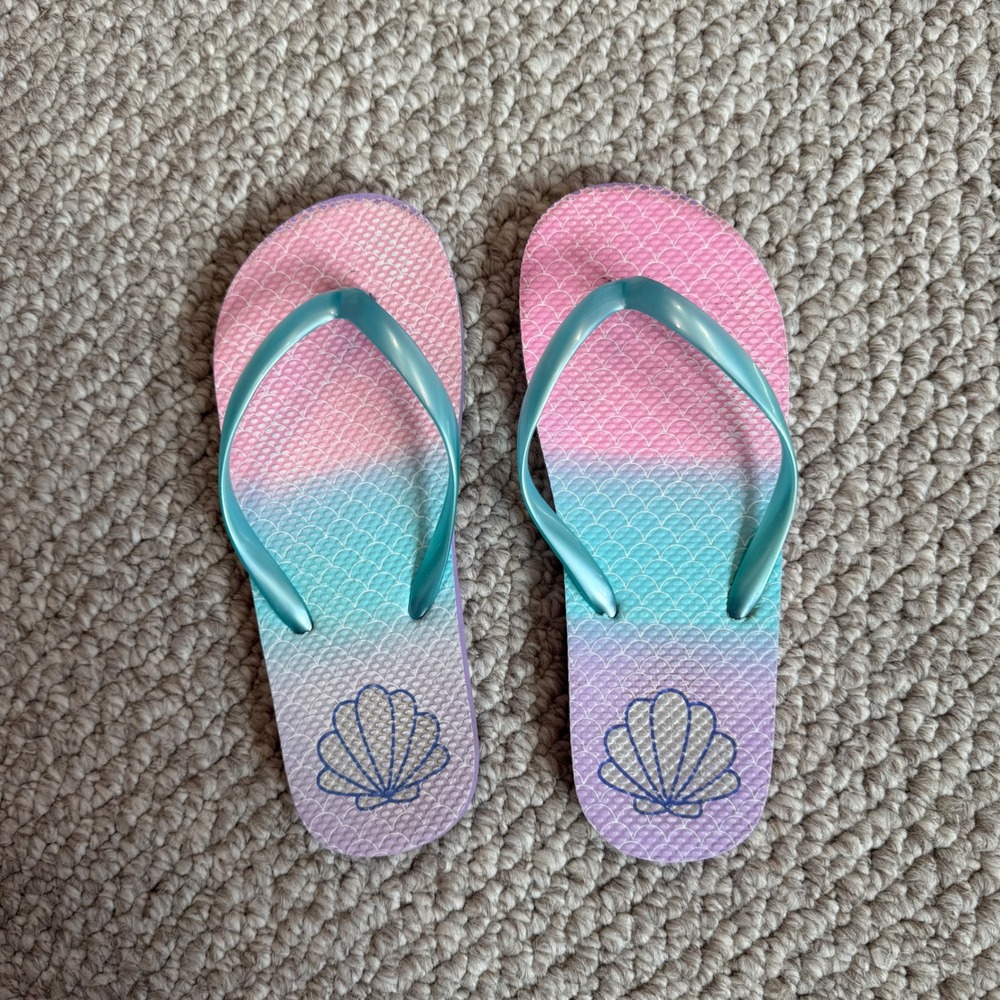 Girls Mermaid Ombre Flip Flops Pink Teal Purple Seashell Sandals Size 3/4
